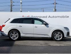 Ｑ７ ５０ＴＤＩクワトロ エアサスペンション装着車の中古車画像