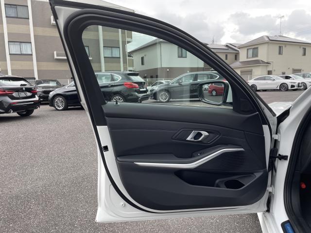 ＢＭＷ ３シリーズ ３２０ｄ ｘＤｒｉｖｅ Ｍスポーツ エディションシャドー 0.9万Km 472.0万円(愛知県)[107]の中古車詳細