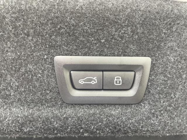 ＢＭＷ ３シリーズ ３２０ｄ ｘＤｒｉｖｅ Ｍスポーツ エディションシャドー 0.9万Km 472.0万円(愛知県)[107]の中古車詳細