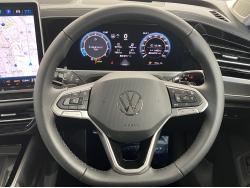 パサート ｅＴＳＩ エレガンスの中古車画像