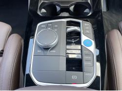 ｉＸ３ Ｍスポーツの中古車画像