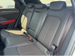 ＲＳ Ｑ３ ベースグレードの中古車画像