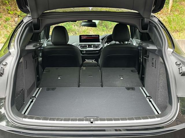 ＢＭＷ Ｘ４ ｘＤｒｉｖｅ ２０ｄ Ｍスポーツ 2.7万Km 559.8万円(愛知県)[632]の中古車詳細