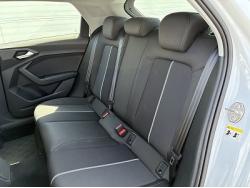 Ａ１スポーツバック ２５ＴＦＳＩ アドバンスドの中古車画像