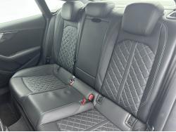 Ｓ５スポーツバック ベースグレードの中古車画像