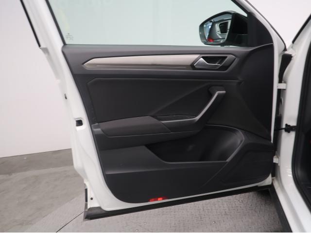 フォルクスワーゲン Ｔ－ロック ＴＤＩ スタイルデザインパッケージ 2.7万Km 229.9万円(大阪府)[814]の中古車詳細