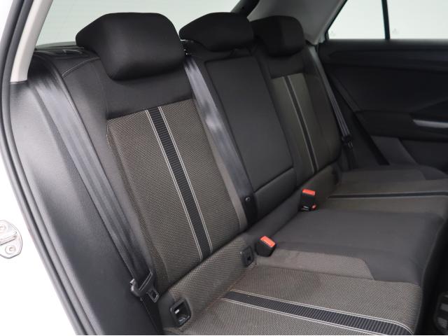 フォルクスワーゲン Ｔ－ロック ＴＤＩ スタイルデザインパッケージ 2.7万Km 229.9万円(大阪府)[814]の中古車詳細