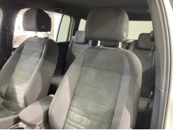 ゴルフトゥーラン ＴＳＩ Ｒラインの中古車画像