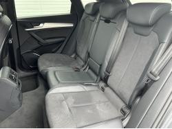 Ｑ５ ４０ＴＤＩクワトロ Ｓラインの中古車画像