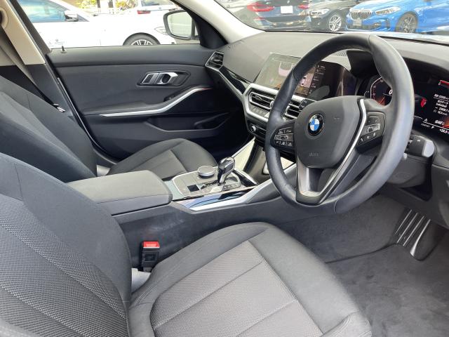 ＢＭＷ ３シリーズ ３２０ｄ ｘＤｒｉｖｅ エディションジョイ＋ 2.4万Km 330.0万円(愛知県)[213]の中古車詳細