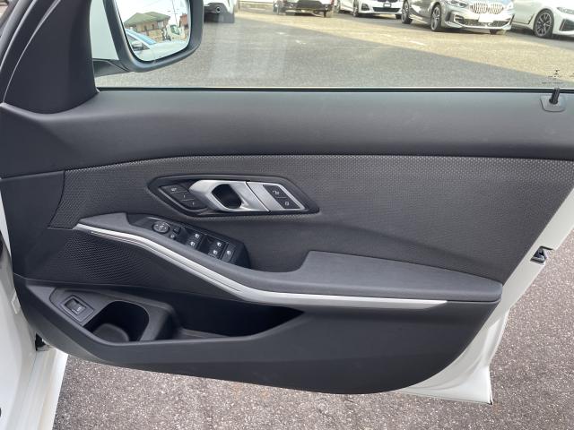 ＢＭＷ ３シリーズ ３２０ｄ ｘＤｒｉｖｅ エディションジョイ＋ 2.4万Km 330.0万円(愛知県)[213]の中古車詳細