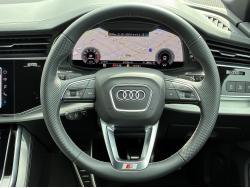 Ｑ８ ５５ＴＦＳＩクワトロ Ｓラインの中古車画像