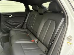 Ａ５アバント ＴＦＳＩクワトロ １５０ｋＷ Ｓラインパッケージの中古車画像