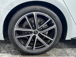 Ａ５アバント ＴＦＳＩクワトロ １５０ｋＷ Ｓラインパッケージの中古車画像