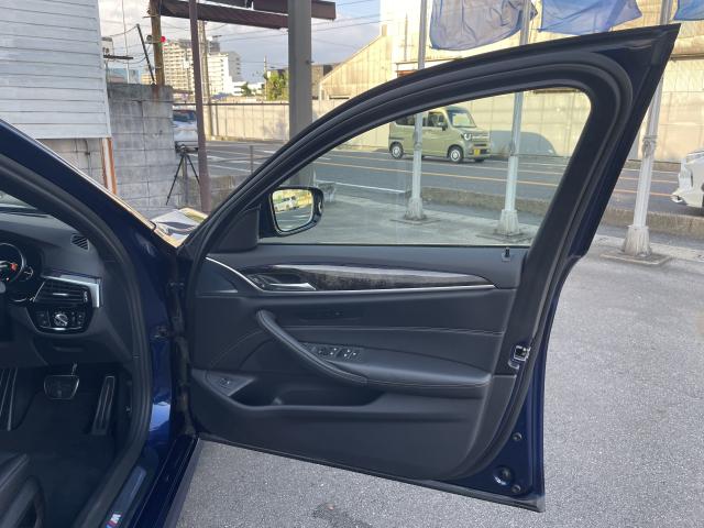 ＢＭＷ ５シリーズ ５３０ｉ Ｍスポーツ 3.7万Km 263.4万円(愛知県)[677]の中古車詳細