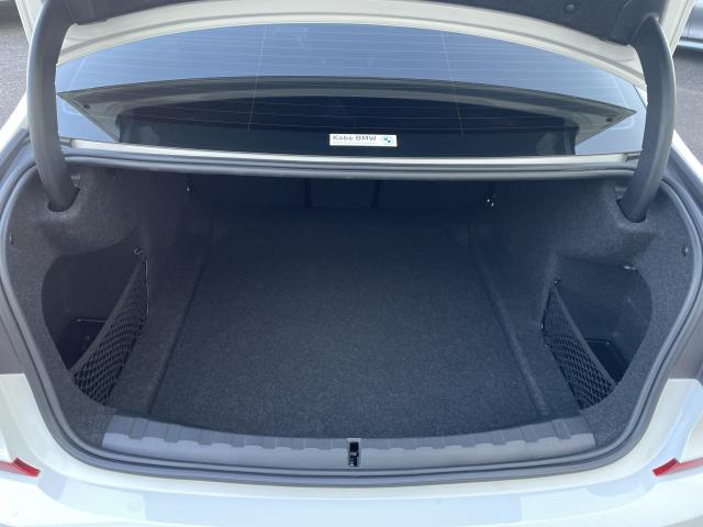 ＢＭＷ ３シリーズ ３１８ｉ Ｍスポーツ 2.2万Km 335.0万円(愛知県)[768]の中古車詳細