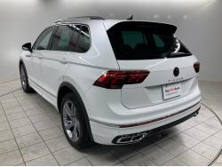 ティグアン ＴＳＩ ４モーション Ｒラインの中古車画像