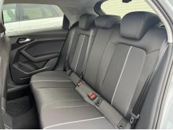 Ａ１スポーツバック シティカーバーブラックスタイルプラスの中古車画像