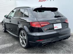 ＲＳ３スポーツバック ベースグレードの中古車画像