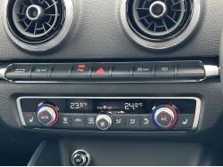 ＲＳ３スポーツバック ベースグレードの中古車画像