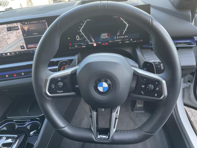 ＢＭＷ ５シリーズ ５２３ｄ ｘＤｒｉｖｅツーリング Ｍスポーツ 0.9万Km 620.0万円 2024年式[624]の中古車詳細(愛知県)