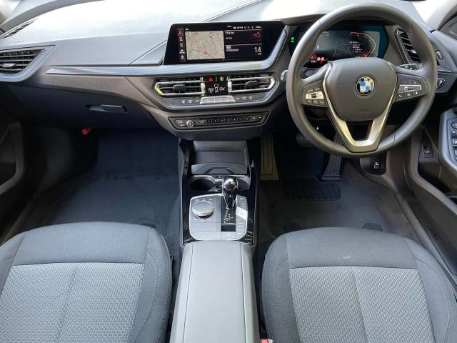 ＢＭＷ １シリーズ １１８ｉ プレイ 0.6万Km 264.8万円(愛知県)[670]の中古車詳細