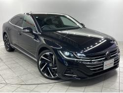 アルテオン ＴＳＩ ４モーション Ｒラインアドバンスの中古車画像