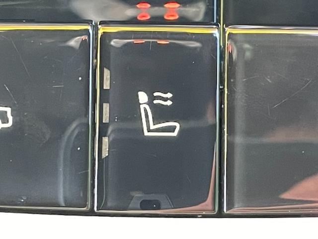 ＢＭＷ Ｍ４ Ｍ４カブリオレ コンペティション Ｍ ｘＤｒｉｖｅ 1.7万Km 944.8万円(愛知県)[321]の中古車詳細