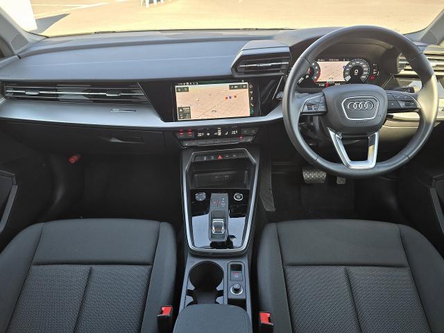 アウディ Ａ３ スポーツバック３０ＴＦＳＩ 3.2万Km 224.4万円(神奈川県)[960]の中古車詳細
