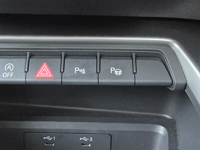 アウディ Ａ３ スポーツバック３０ＴＦＳＩ 3.2万Km 224.4万円(神奈川県)[960]の中古車詳細