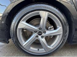 Ａ６ ４５ＴＦＳＩクワトロ Ｓラインの中古車画像