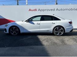 Ａ４ Ｓラインコンペティションプラスの中古車画像